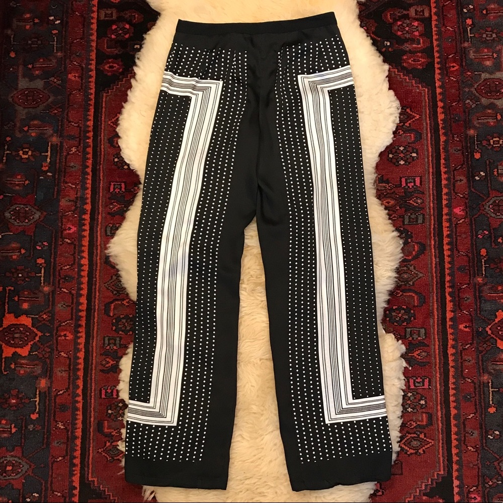 Amazing Wide Leg Pants - Picture 3 of 4